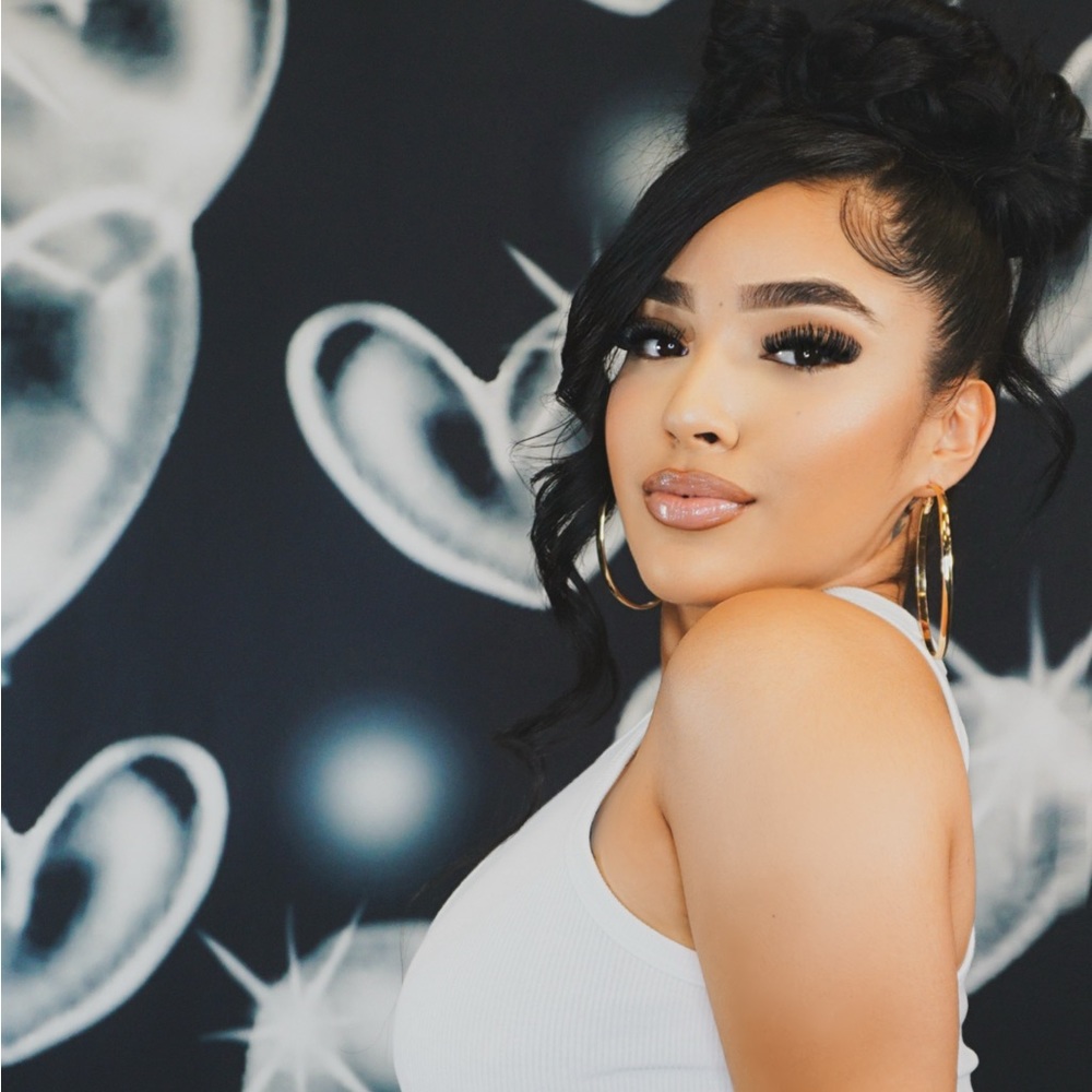 Meet your Posher, Cindy